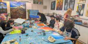 Atelier d’expression artistique avec la peintre Vida Zaré